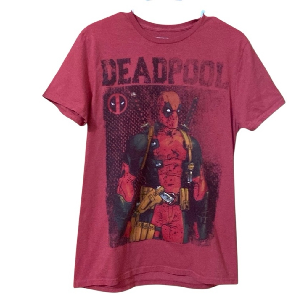 Deadpool T-shirt Red Medium Marvel